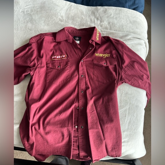 Large wrangler/ pbr snap button up long sleeve $40 - Picture 1 of 2